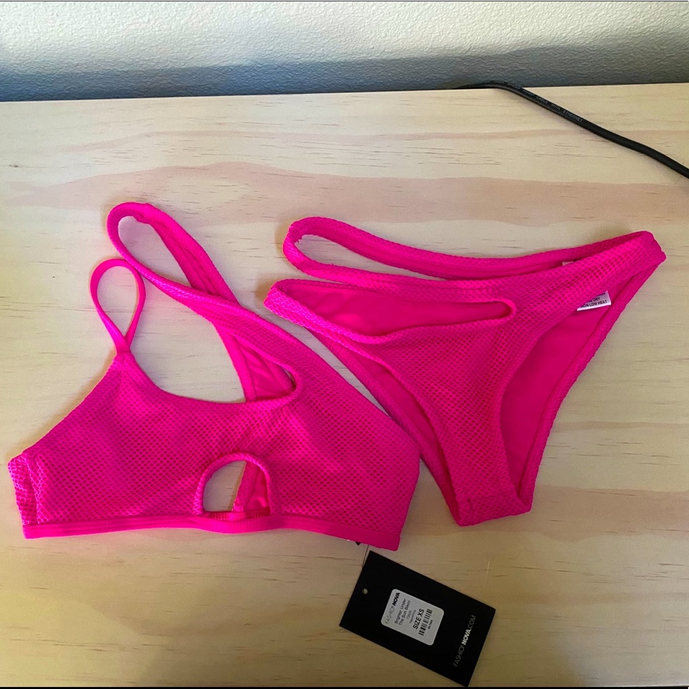 Fashion Nova “Brighter Under the Sun Bikini”